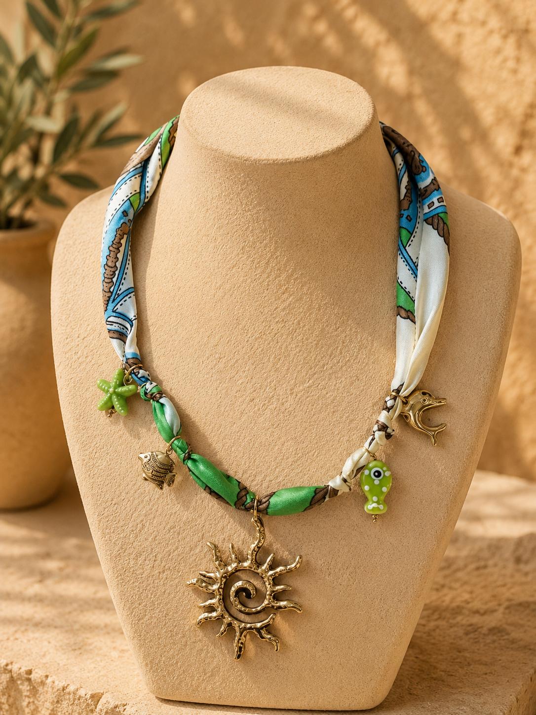 Collar Sol Marina